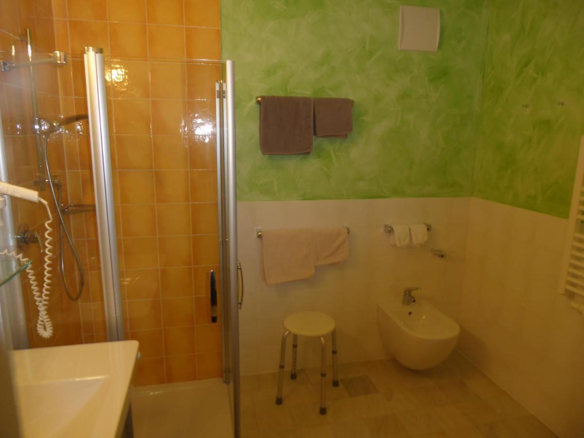 Sporthotel Rasen Rasùn di Sotto Esterno foto