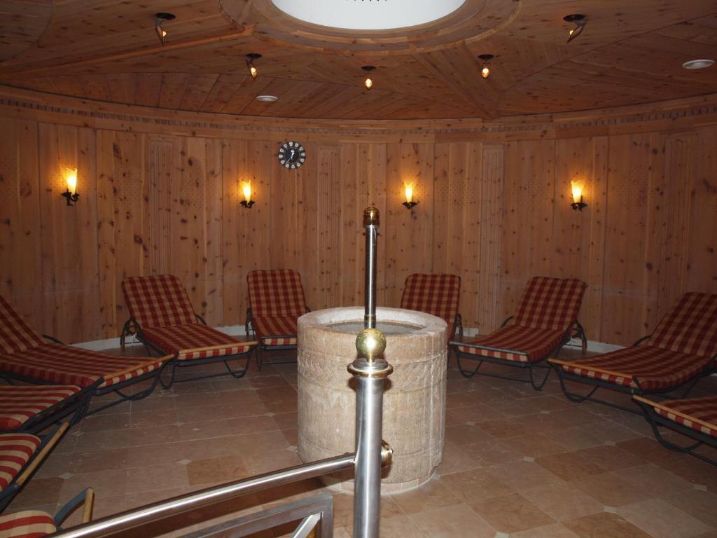 Sporthotel Rasen Rasùn di Sotto Esterno foto